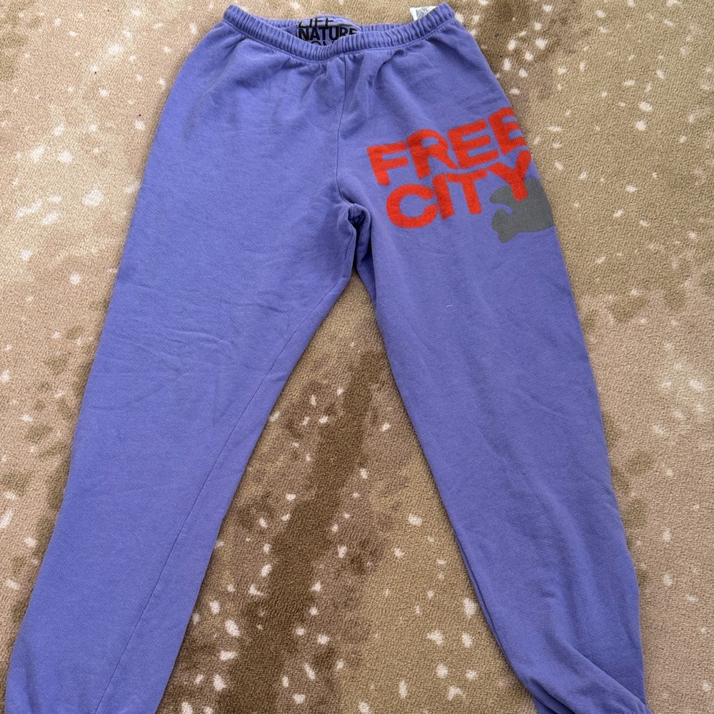 Freecity Lavender Sweatpants with Bold Red and Gray Design